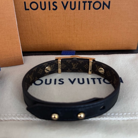 LOUIS VUITTON Dauphine Black Calf Leather & Monogram Adjustable Bracelet - Picture 3 of 5